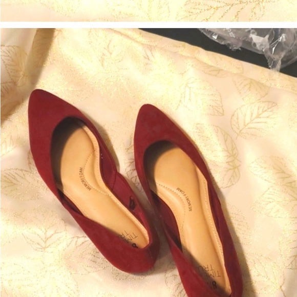 Time Tru memory foam Maroon color Flats Size 8.5 - Picture 4 of 7